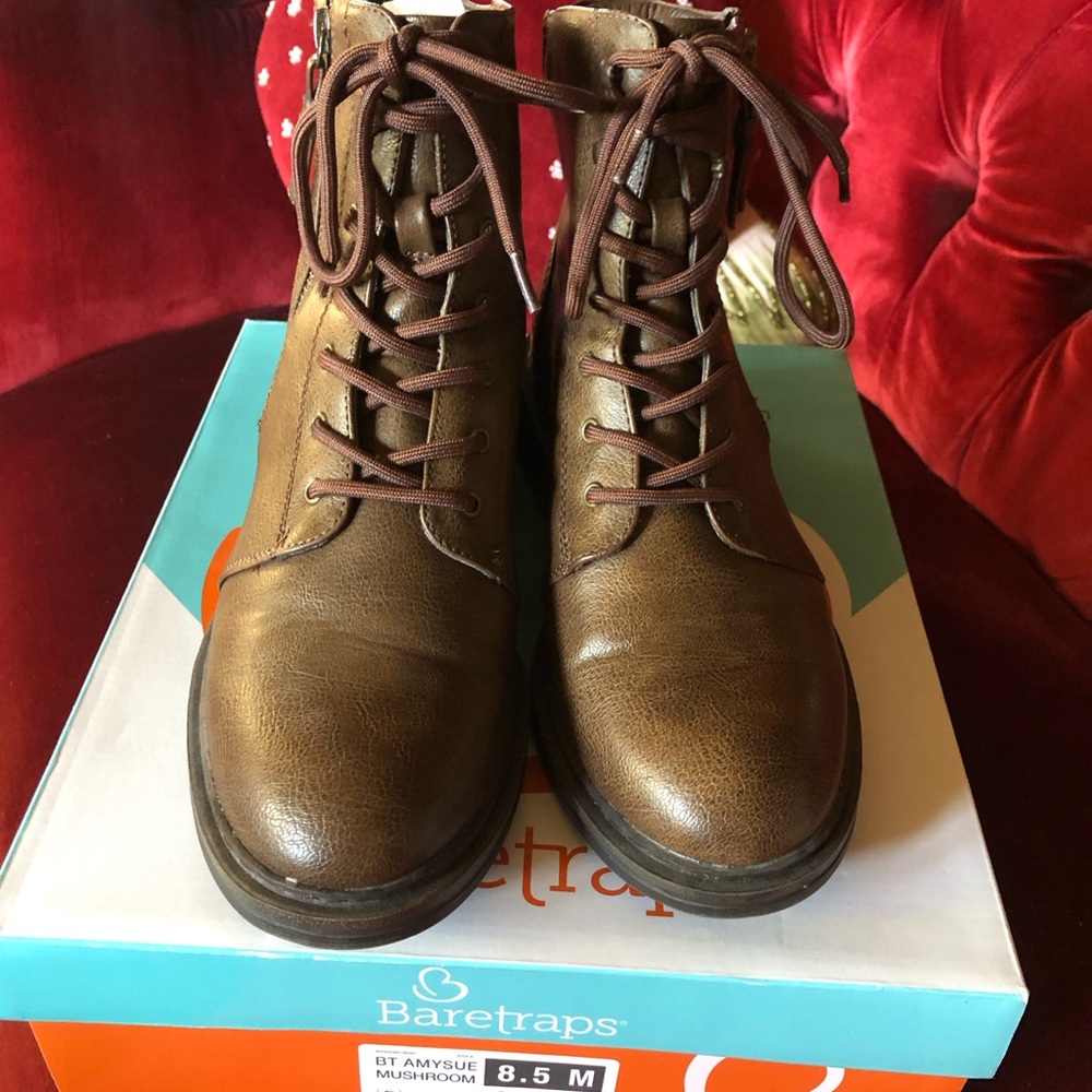 BareTraps Mushroom Lace-Up Shoes